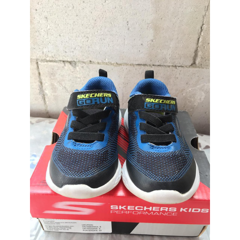 Prelove Sepatu Skechers Anak