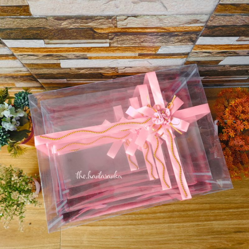 

RB Box Seserahan Pernikahan Hantaran Pernikahan Set 4 Parsel Lamaran Kekinian