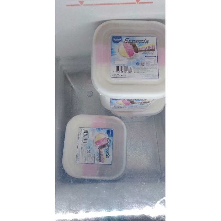 

TXVT6637 XG34448 Es krim Neopolitan 3 rasa 8LIce Cream Neapolitan 8 Liter Indoeskrim Espessia