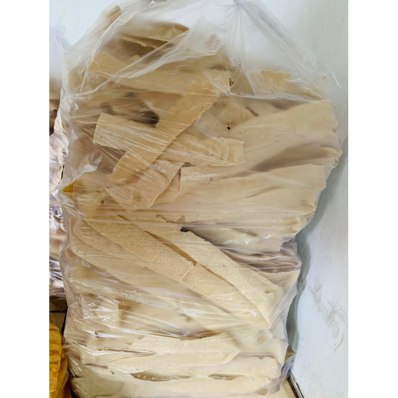 

KRUPUK SELONDOK MENTAH 1BAL 5KG PEDAS/GURIH