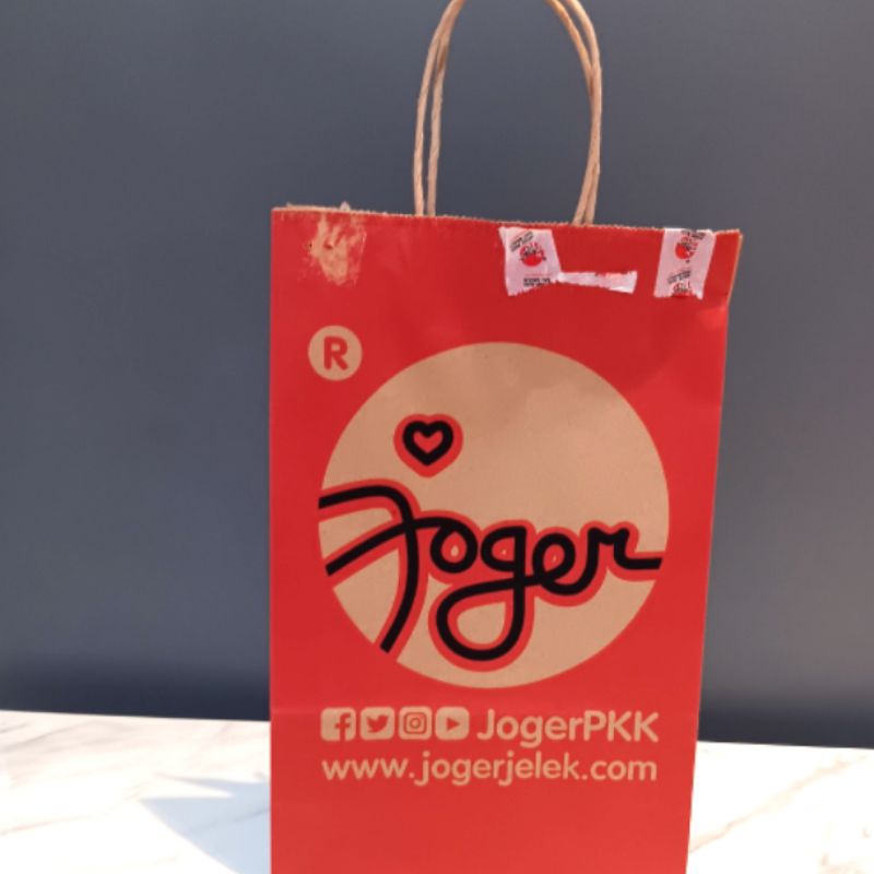 

PAPERBAG JOGER BALI