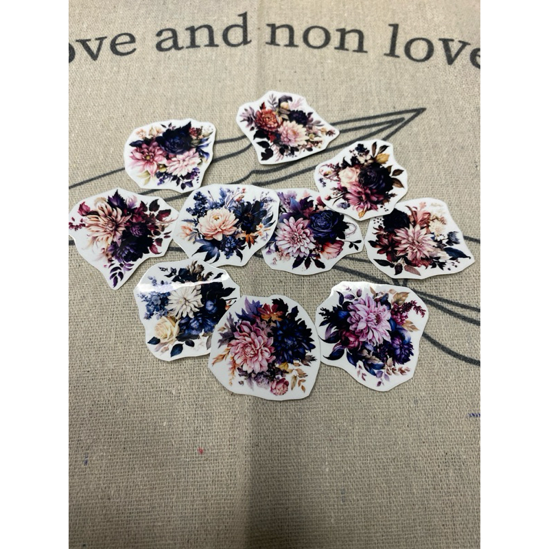 

Dark Flowers Stiker