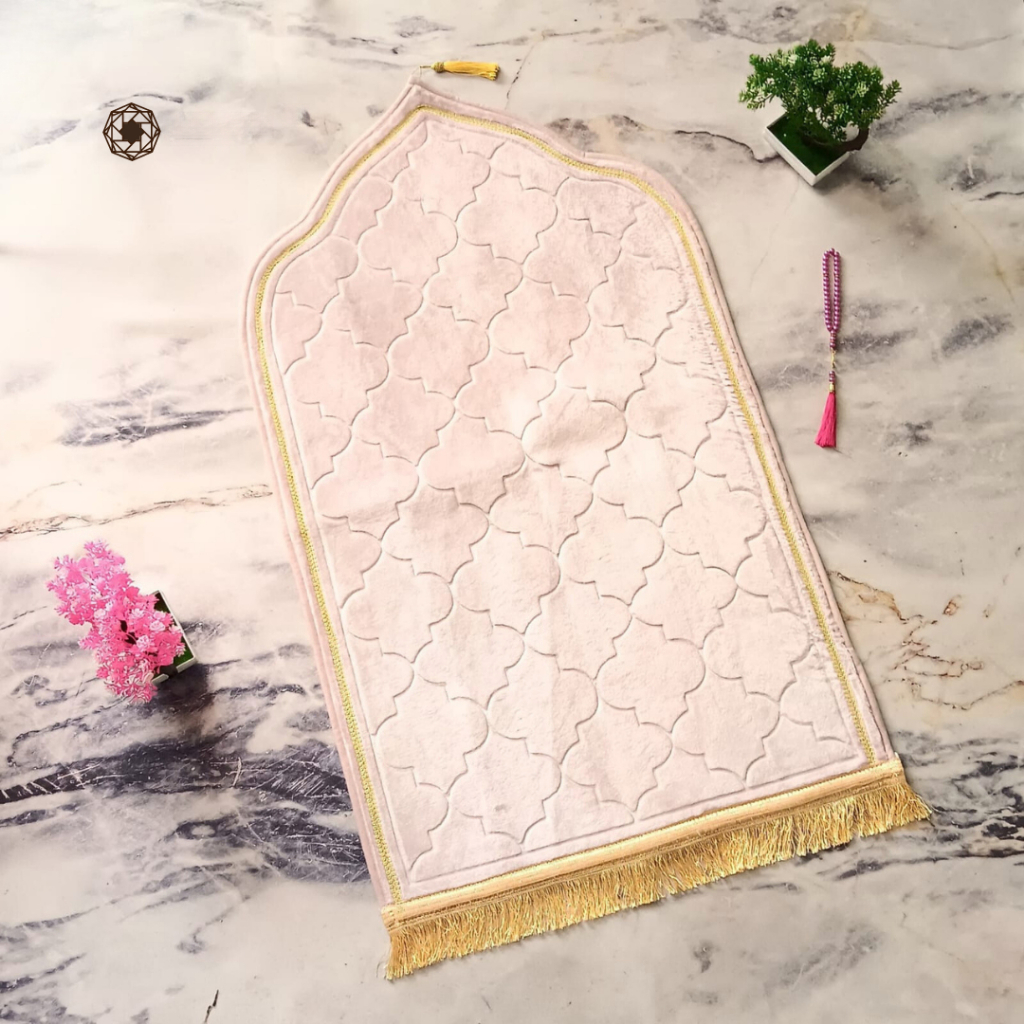 SAJADAH  TURKEY IMPORT KUBAH POLOS ANTI SLIP UKURAN 70 X 110