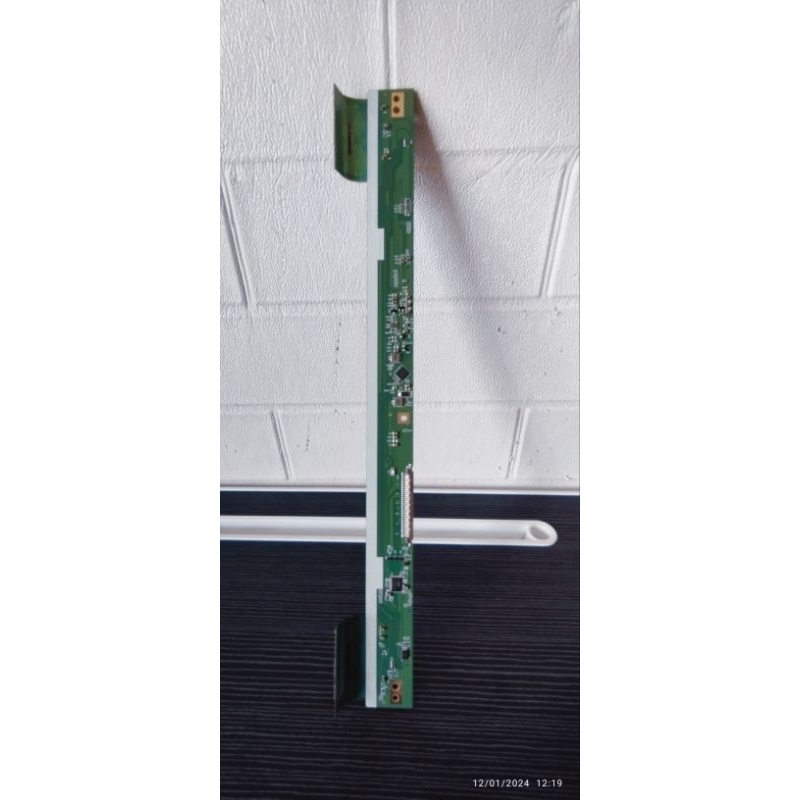 TCON LED POLYTRON 24 IN PLD24T8511