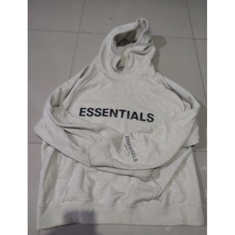 Hoodie essentials
