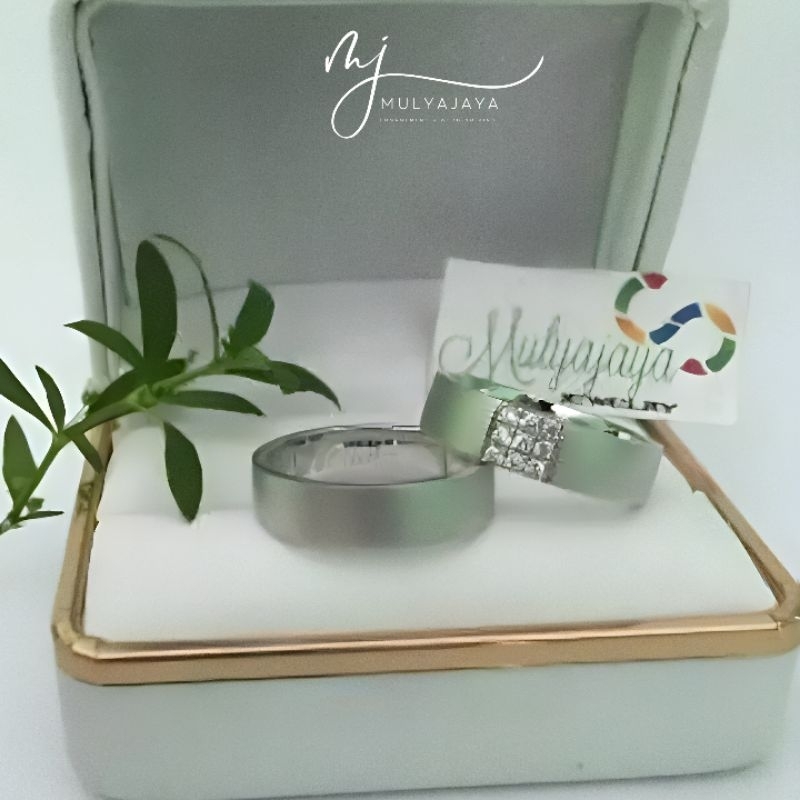 cincin kawin emas putih dan perak