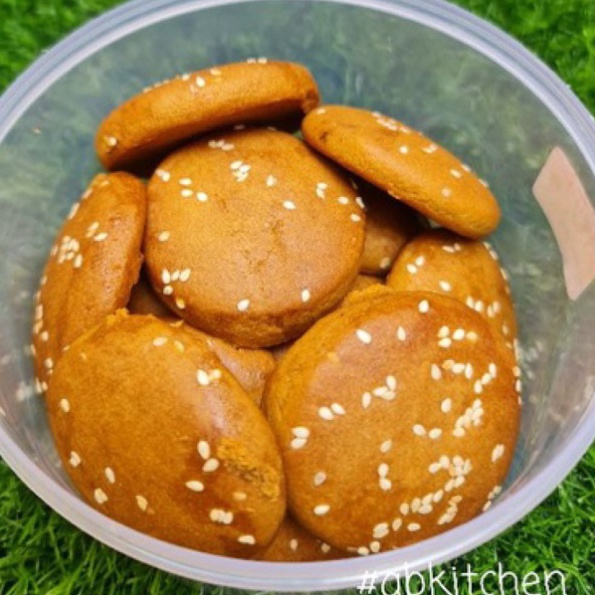 

Terbaru KUE GAMBANG 1 TOPLES