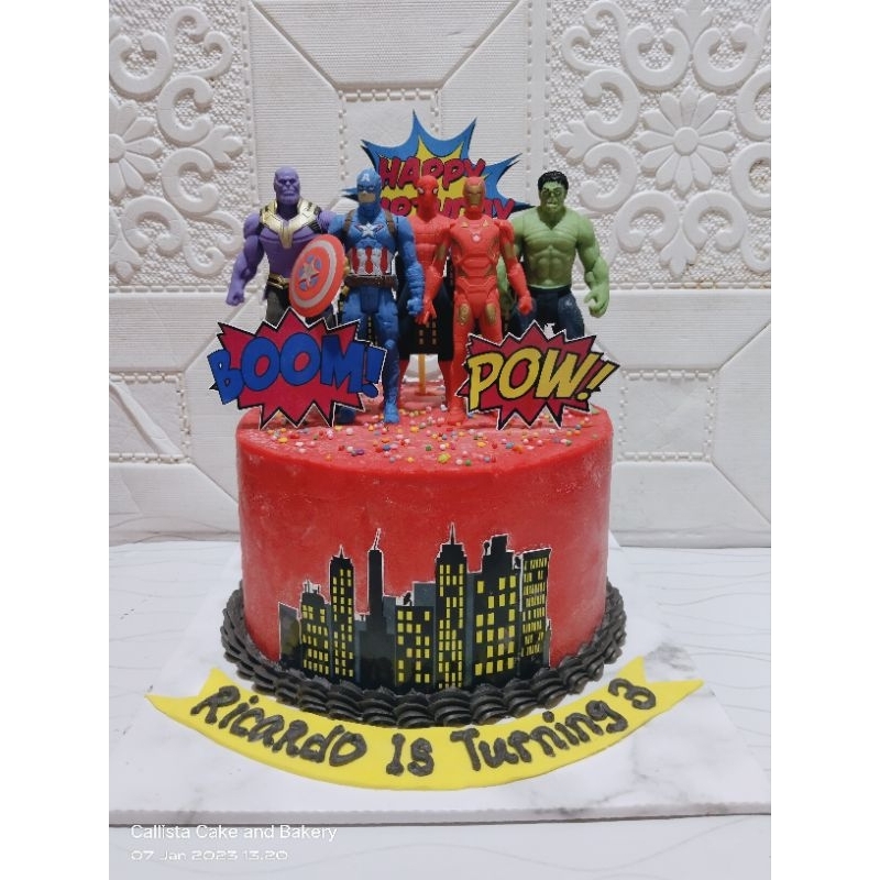 

Cake Ultah Avengers Spiderman D 18cm 22cm / Cake Coklat/Cake blackforest /Cake Ultah Enak