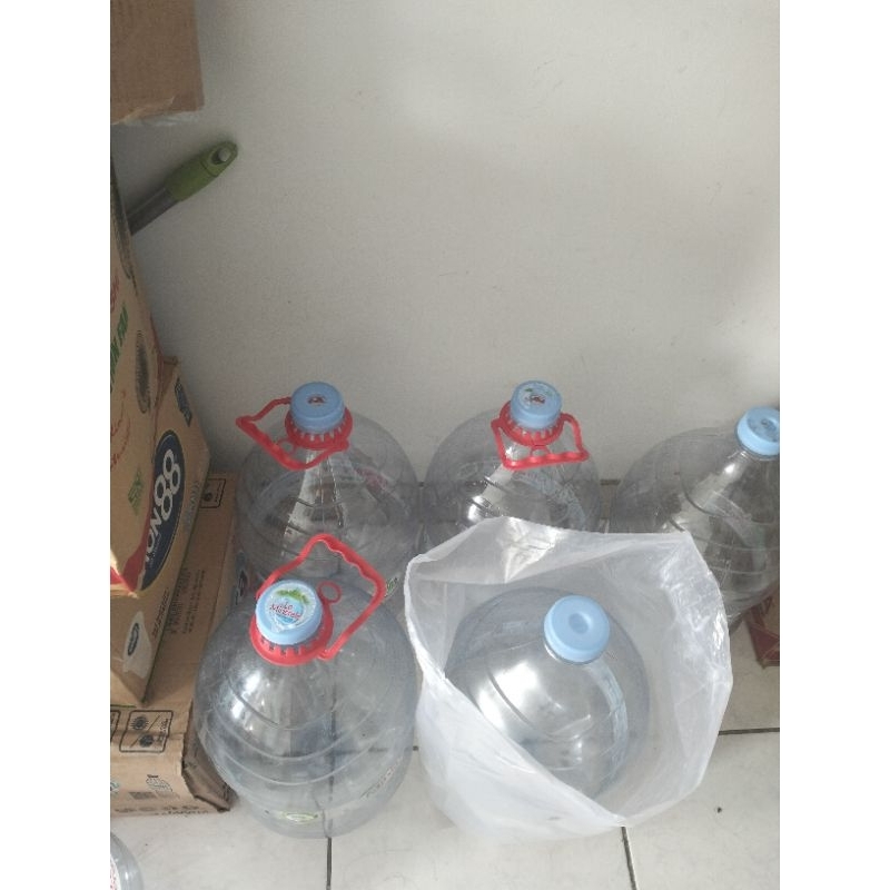 

galon kosong le mineral