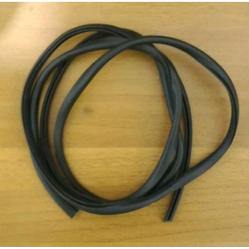 Karet lis lis tangki tutup laci vespa