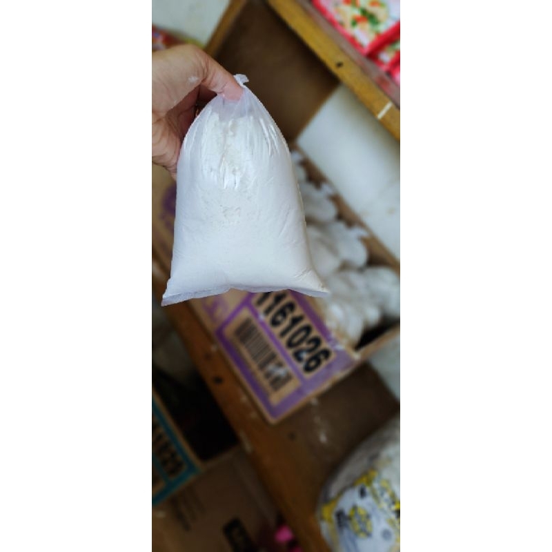 

tepung terigu 500gr