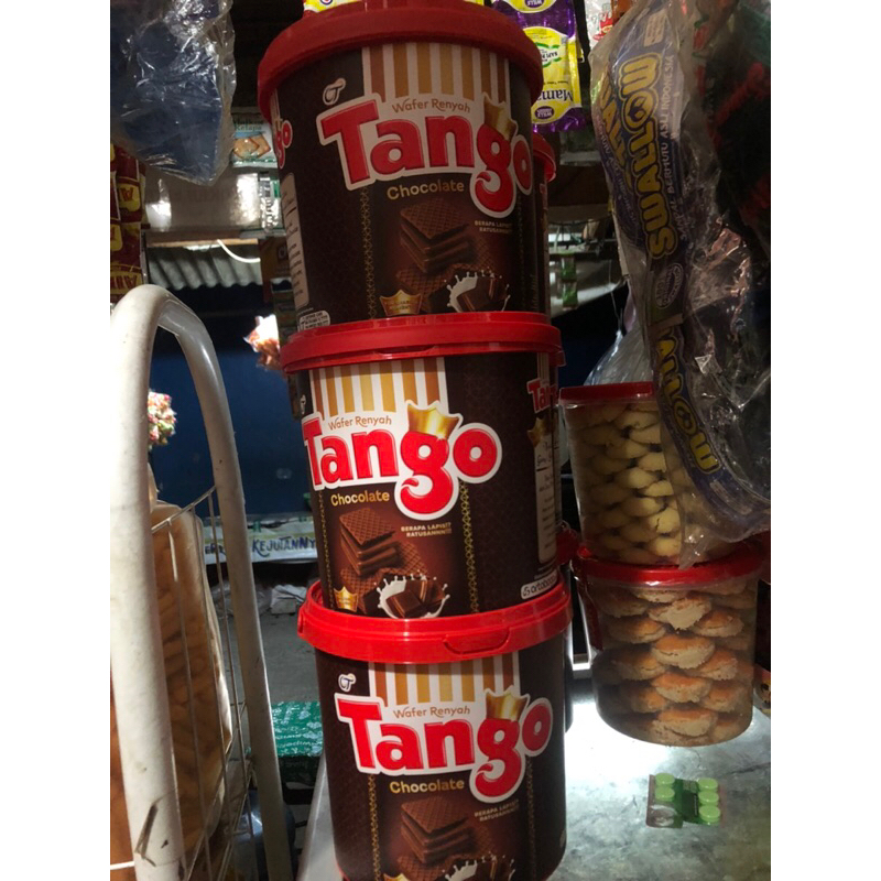 

tango wafer jar rasa coklat 1 kaleng