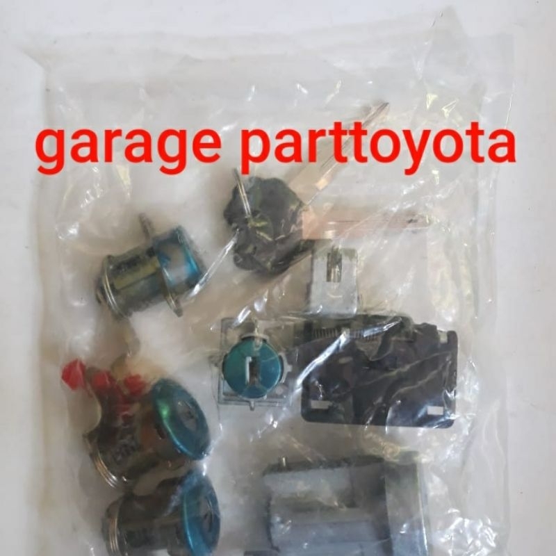 kunci pintu set kijang kapsul