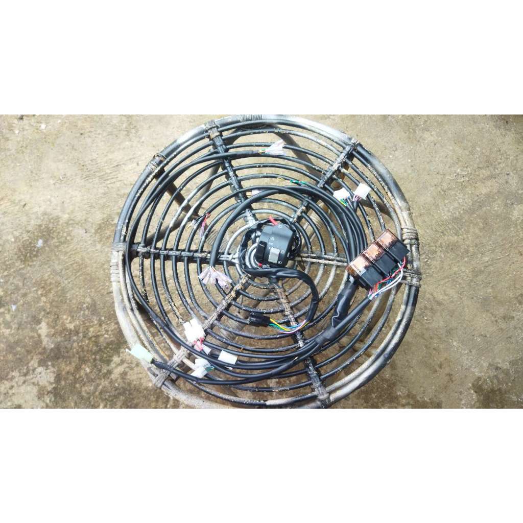 Kabel body cb100/125 gl100/125 gl pro tiger megapro  set saklar kiri vixion old