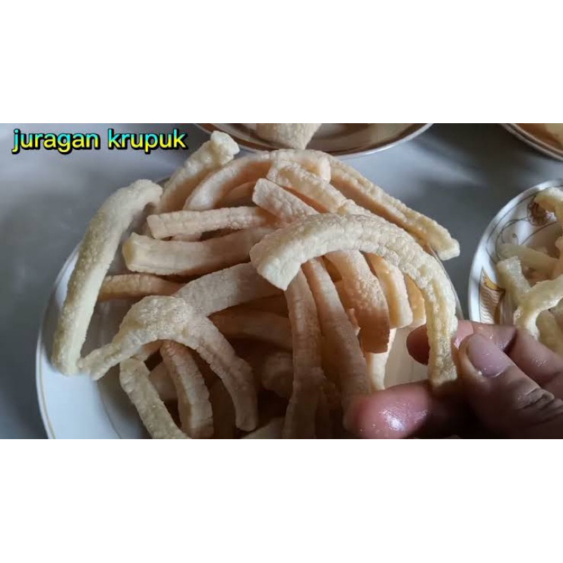 

kerupuk rambak sapi asli (pipih panjang)
