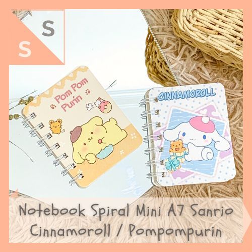 

[simplyshop] Mini Notebook Binder Buku Ring Spiral Catatan Agenda Compact Travel Book A7 Lembar Bergaris Motif Karakter Sanrio Cinnamoroll Cinnamon Roll Pompompurin Biru Kuning ATK Alat Tulis Anak Sekolah Souvenir Bingkisan Kado BK-1104