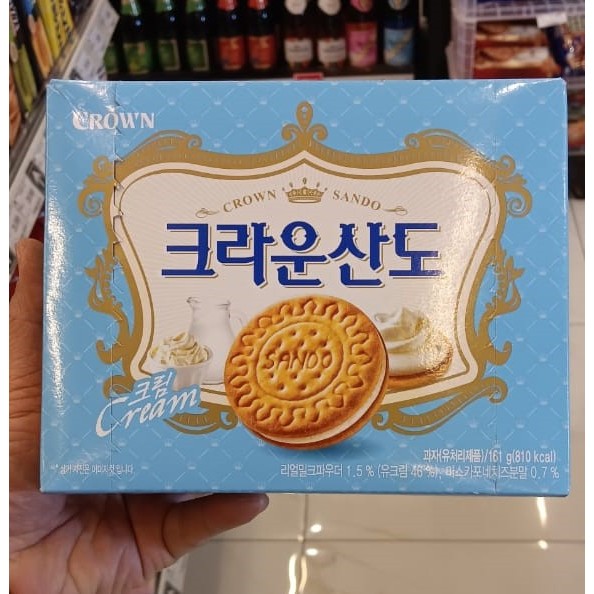 

CROWN SANDO SWEET MILK Biskuit Korea 161 gram