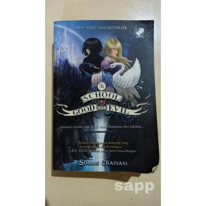 (PRELOVED) The School for Good and Evil by Soman Chainani