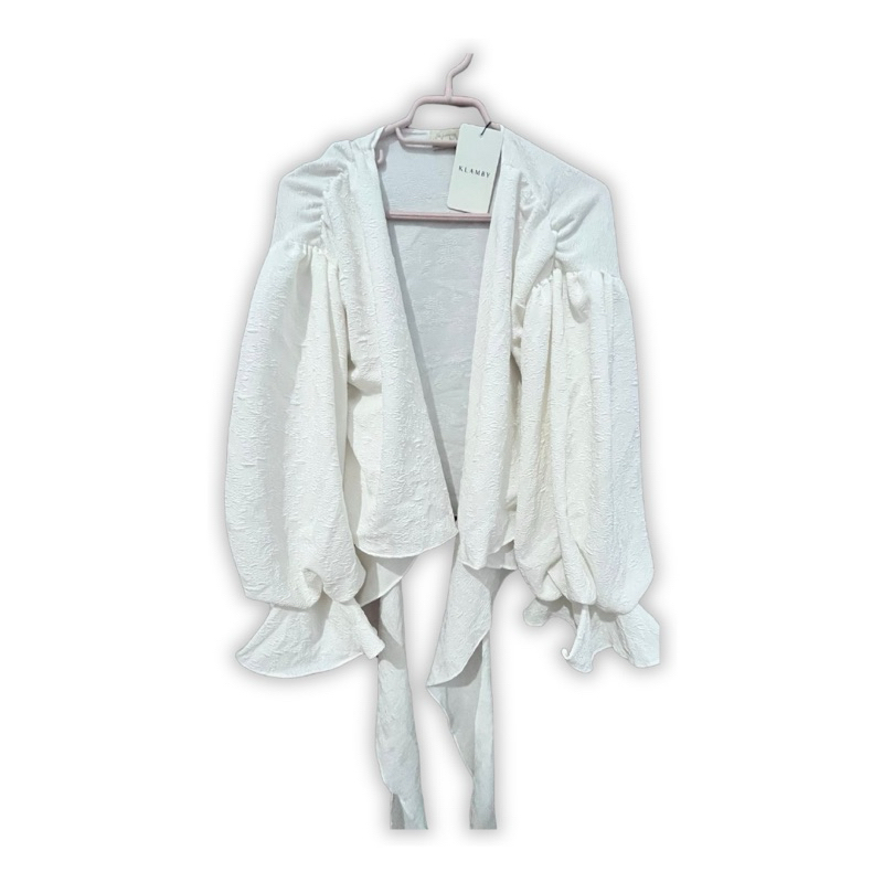 

masih baru, tag blm lepas ada papper bag