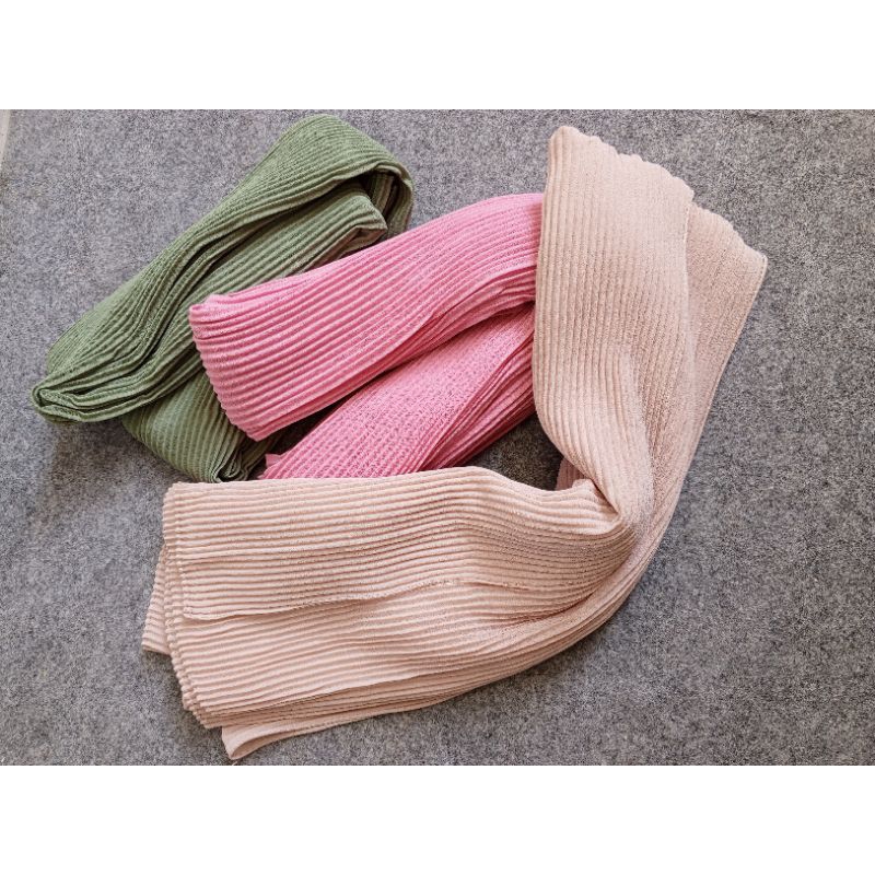 Pashmina plisket/jilbab panjang/jilbab kekinian/hijab