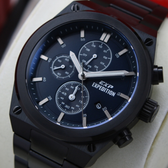 Jam Expedition Pria Terbaru 2024 Chronograph Series Original E 6850 Black Dial Blue [Modern Elegan C