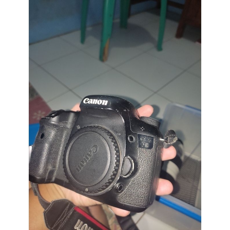 Canon 7D BEKAS