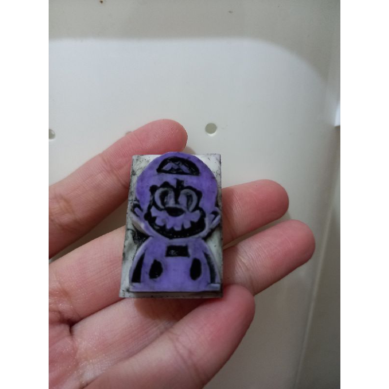 

seni grafis cetak tinggi / kerajinan prakarya stempel ukir / stempel dari penghapus / tuga sekolah prakarya cetak tinggi