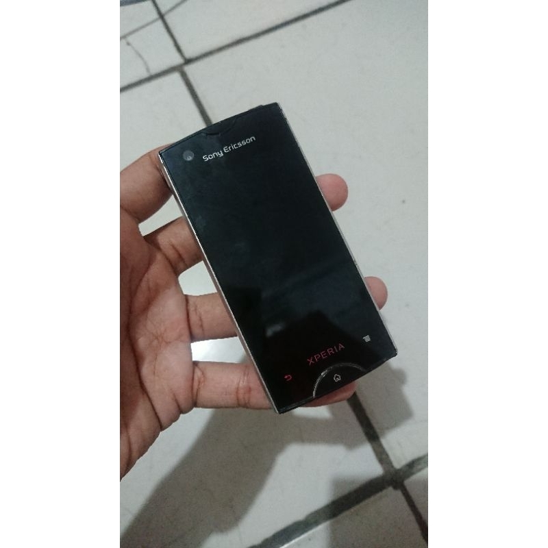 Sony ericsson xperia Ray ST18i
