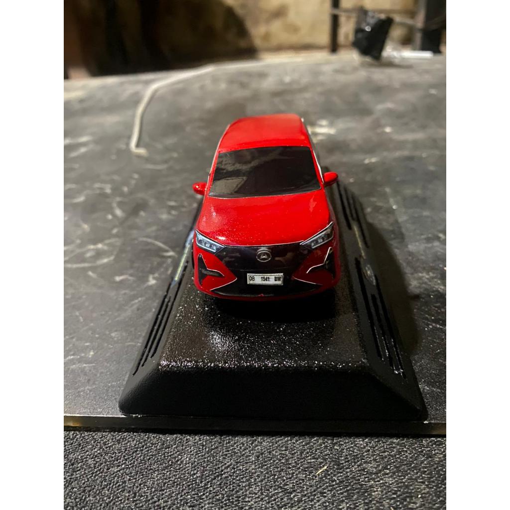 PARFUME MINIATUR MOBIL AYLA