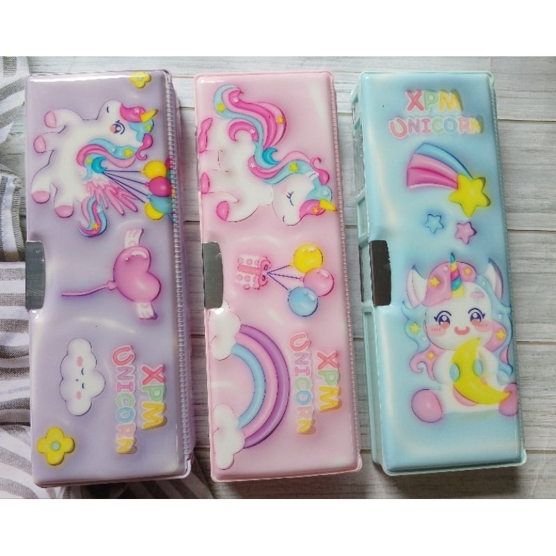

PC MAGNET XPM-533-43 MOTIF UNICORN FREE RAUTAN 2 LUBANG