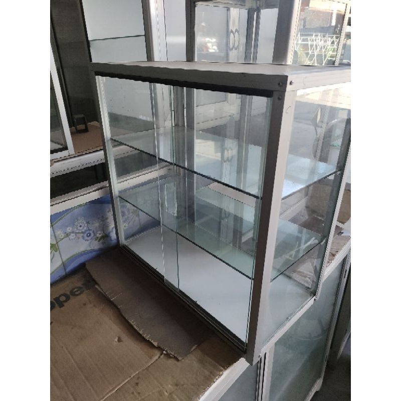 ETALASE ALUMINIUM KACA MULTIFUNGSI PAJANGAN JUALAN