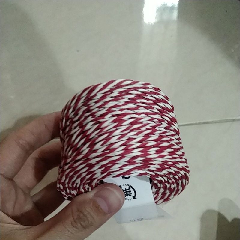 

IKEA VINTER tali pita kado hadiah goodie bag parcel 40 meter bahan kertas merah putih TC-1082