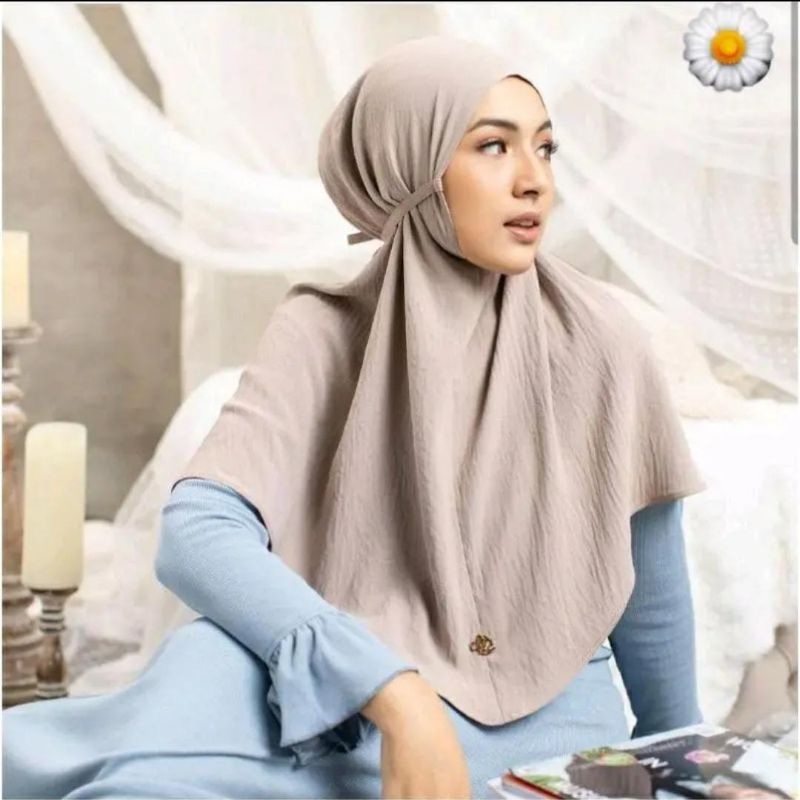 bergo crinkle M jilbab instan tali belakang tanpa pet premium