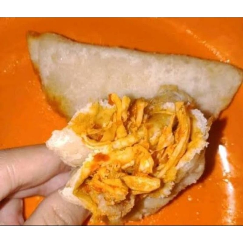 

cireng ayam suwir pedas/cireng original /isi 10 pcs