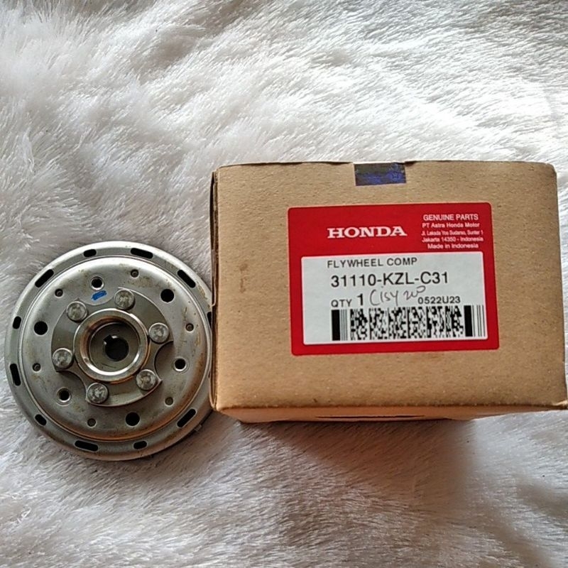 Flywheel comp magnet beat fi spacy fi vario 110 fi scoopy fi stater kasar  31110-KZL-C31 ori AHM