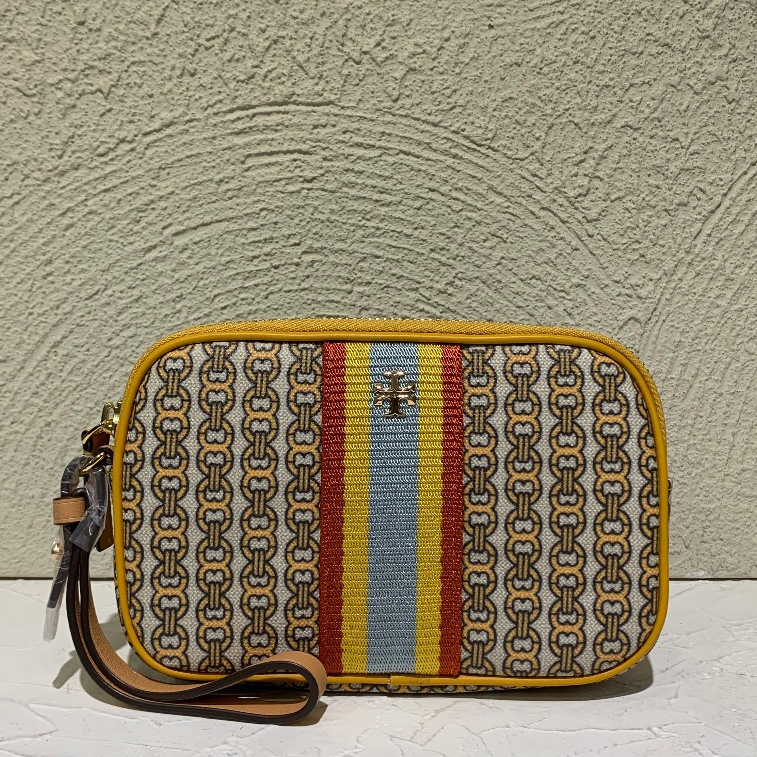 BTW Authentic New With Tag Tory Burch Gemini Link Wristlet
