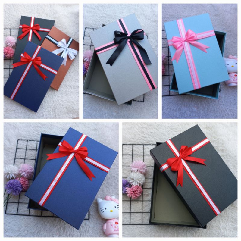 

BOX KADO GIFT BOX HARD BOX - HAMPER - 30 x 20 x 7cm