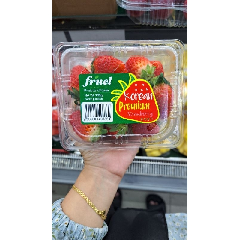 

Strawberry Korea Premium 250 Grm / Pack