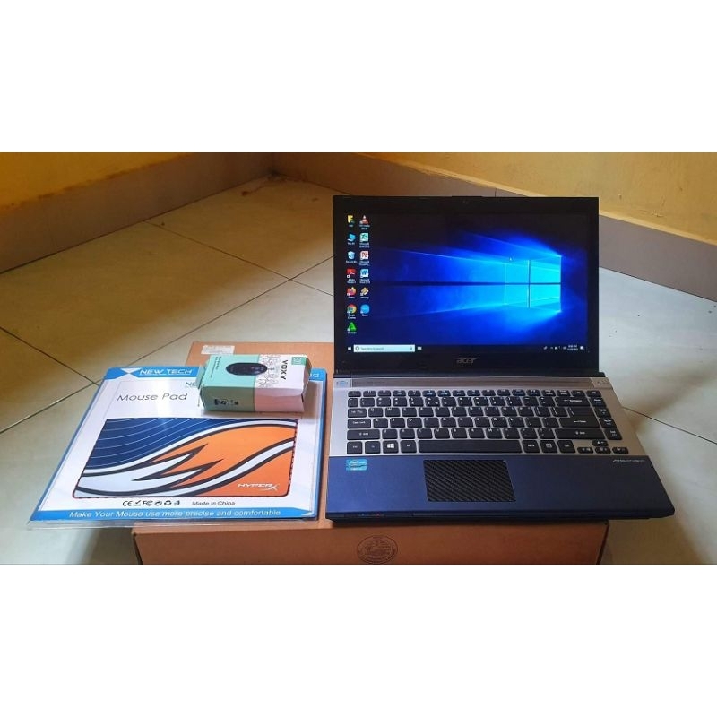 Acer Aspire 4830 Intel Core i3