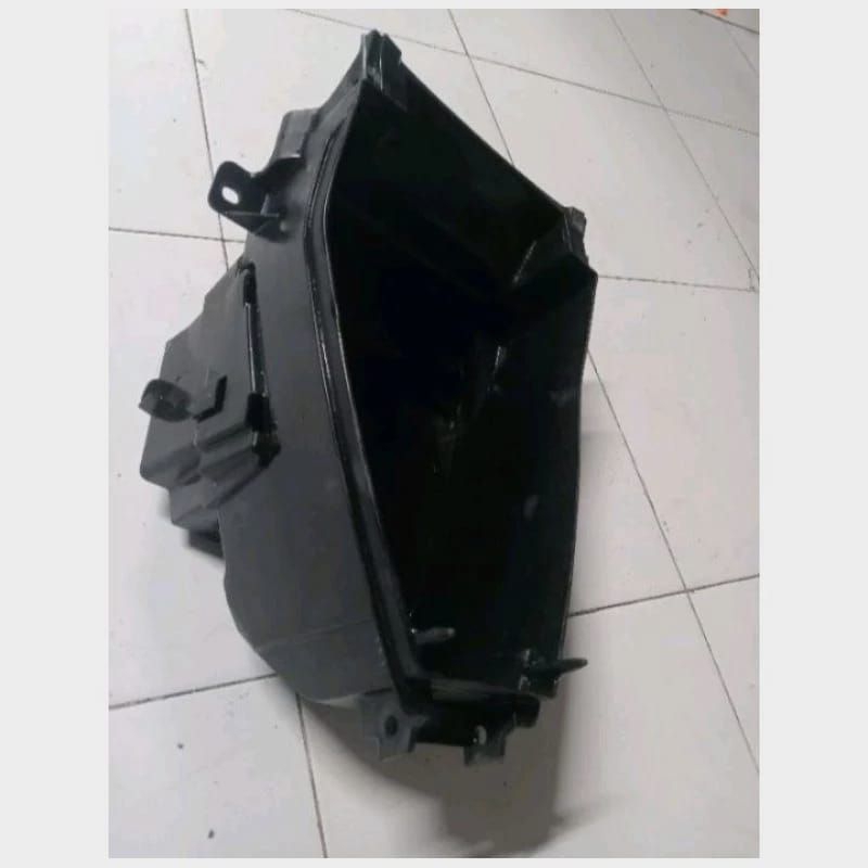Box bagasi bawah jok motor yamaha mio m3 mio 125 mio z ( Seken )