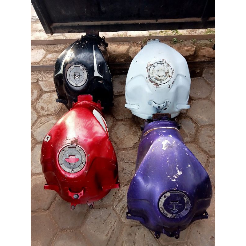 Tangki motor Vixion new/nvl original utuh