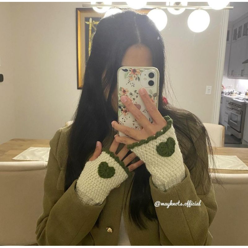 HANDMADE LOVE HANDGLOVES/FINGERLESS HANDGLOVES/ SARUNG TANGAN RAJUT/CROCHET HANDGLOVES