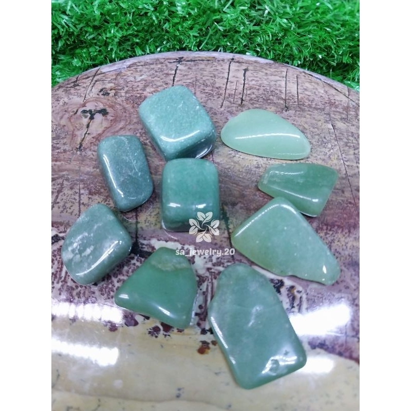 BAHAN BATU GREEN AVENTURINE HIJAU MUDA