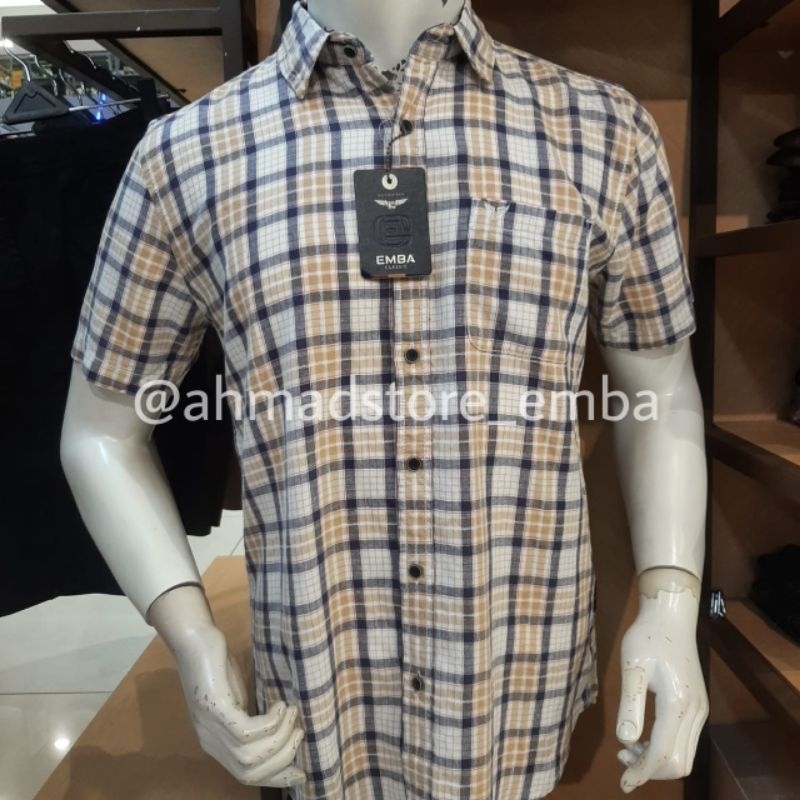 Kemeja emba classic kemeja cassual kemeja bahan katun kemeja kotak kotak kemeja lengan pendek emba m
