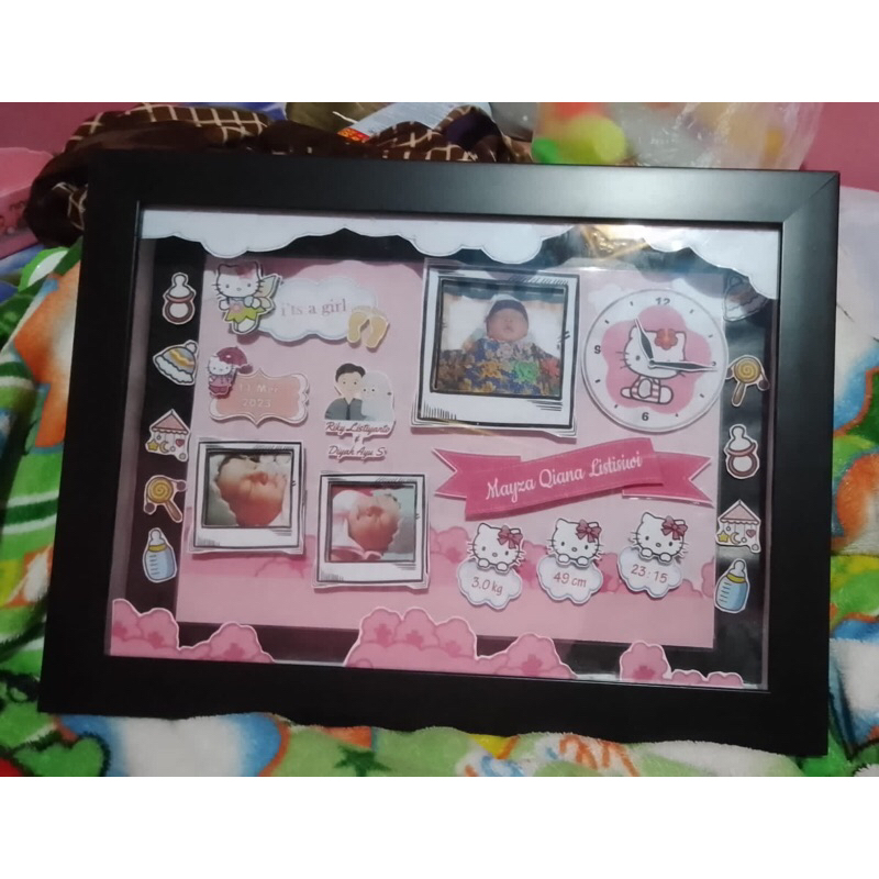 Foto Biodata bayi model pop art/ 3D frame ukuran A4 & 10R tema hello kitty