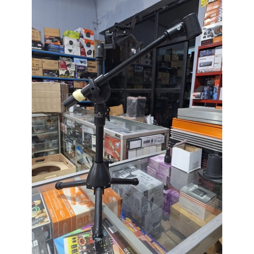 Stand Mic pendek Maruni 2 Holder Mic bahan TEBAL HITAM HOLDER MIC HP