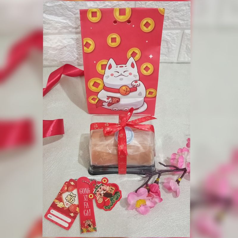 

Bingkisan Hampers Bolu Gulung MINI Imlek - paket ekonomis 1