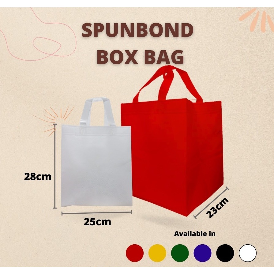 

GOODIE BAG BOX / TAS KAIN POLOS UKURAN 27 x 25 x 28 cm