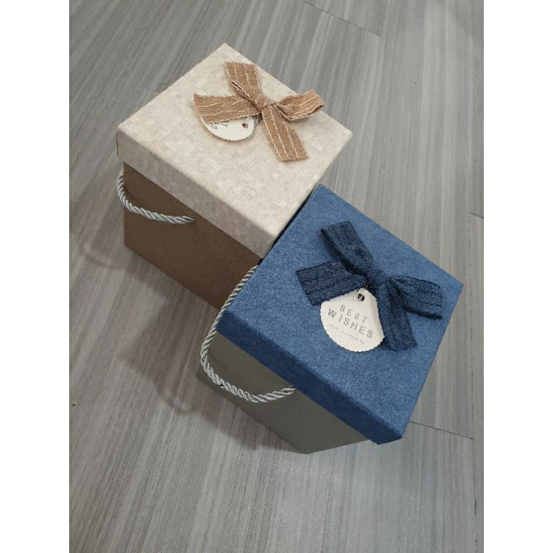 

gift box tali / gift box murah / gift box pita