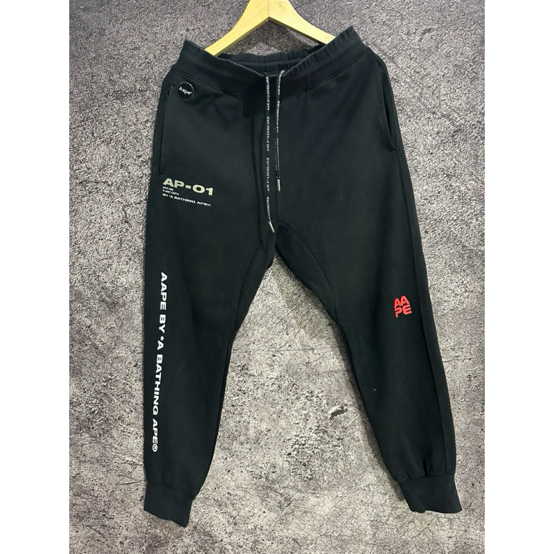 celana jogger aape second